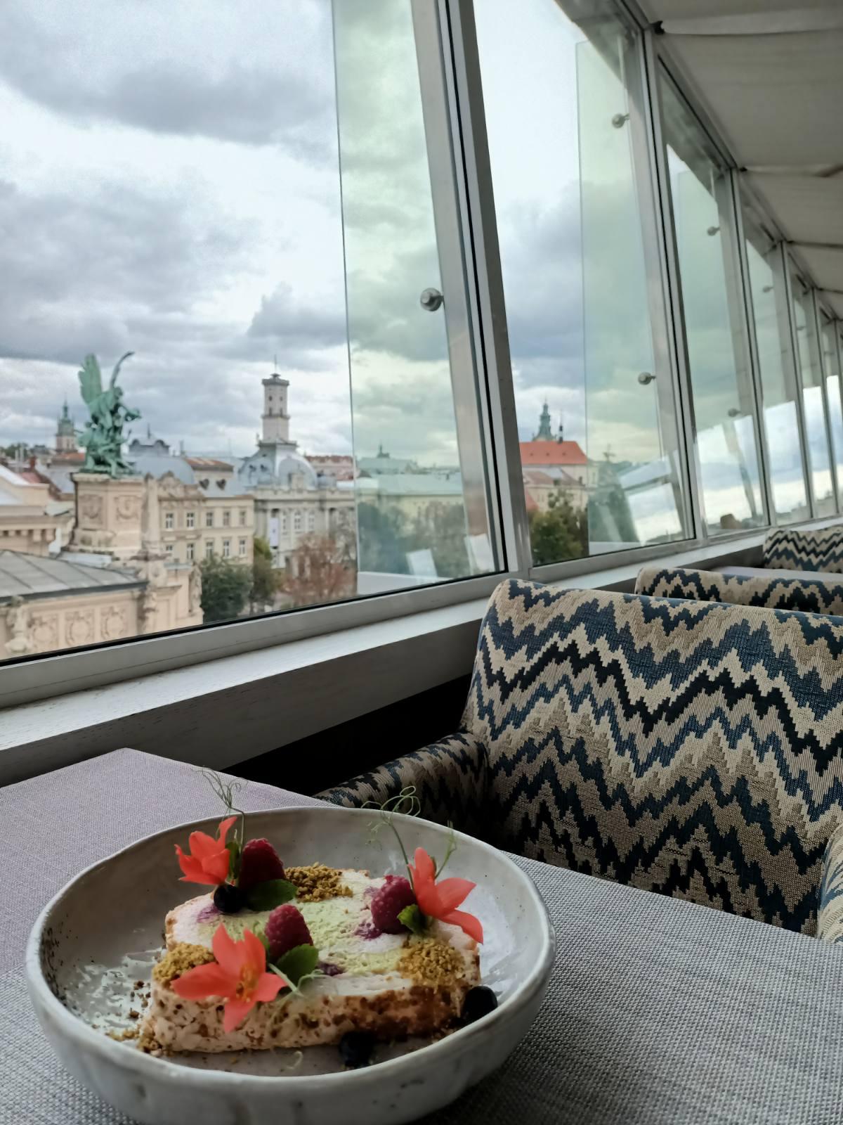 Panorama Lviv Hotel Bagian luar foto